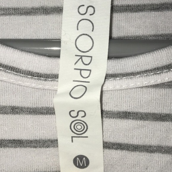 Lululemon Cropped Shirt - Picture 3 of 3